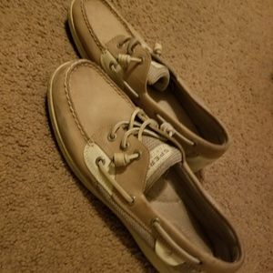 Size 11 sperrys